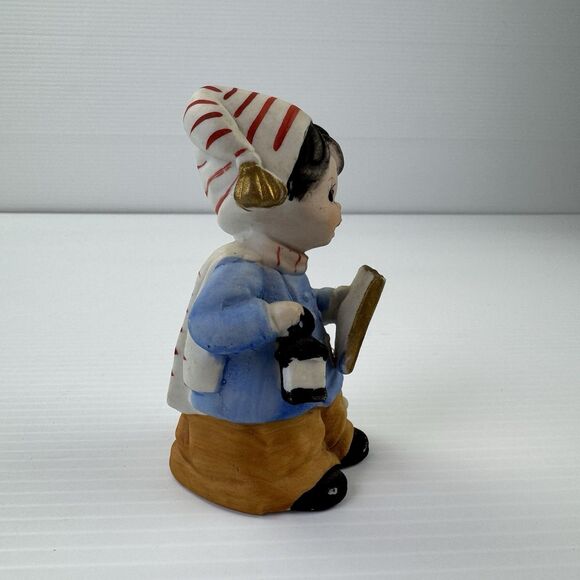 Vintage 1980 MWC Taiwan Ceramic Caroler Bell Figurine Boy Lantern Cat Christmas - Picture 5 of 10
